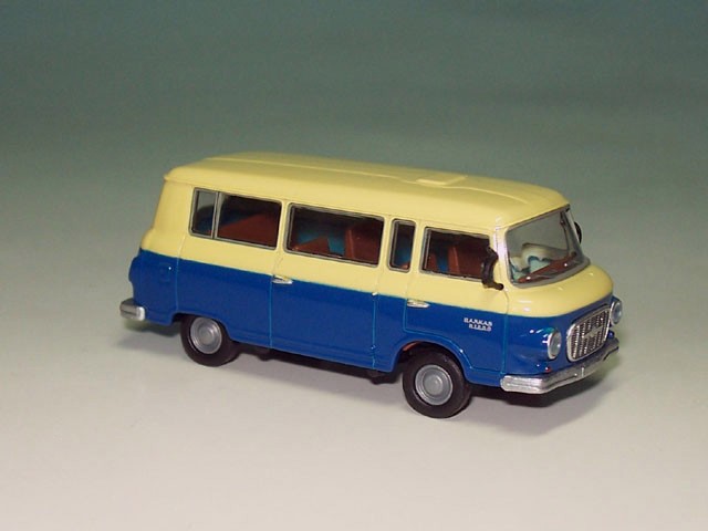 Barkas B 1000 (alt) Bus, beige/blau (BRE 30039)
