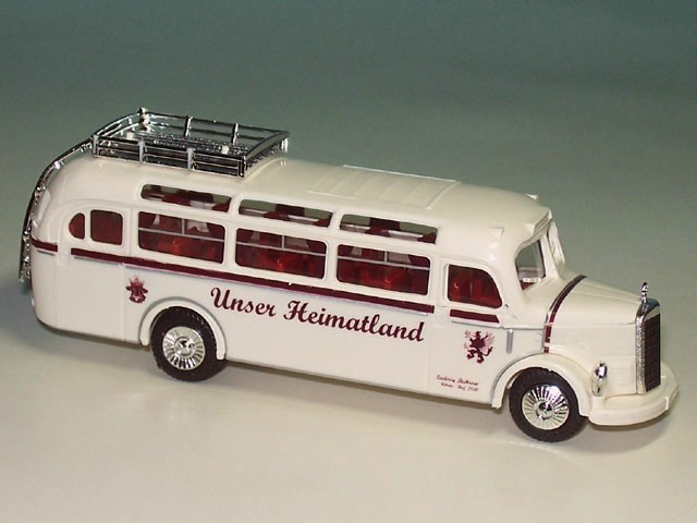 MB O  3500 Bus mit Oberlicht Unser Heimatland (BUS 41010)