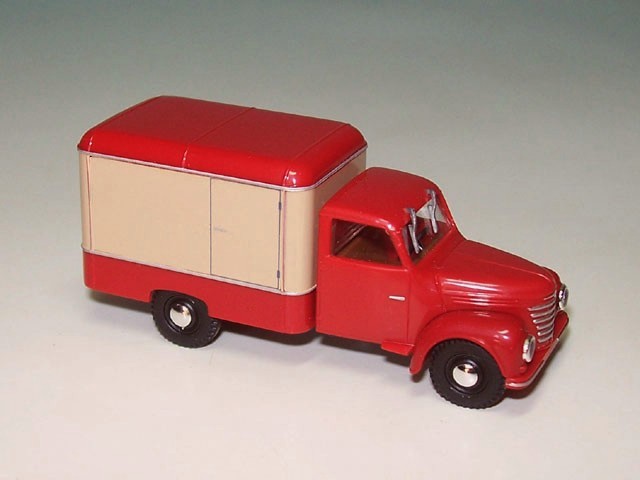 Framo V 901/2 Koffer, rot/beige (BUS 52002)