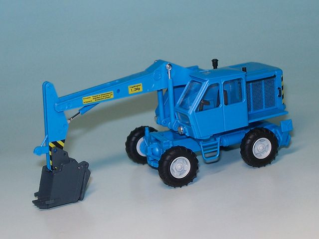 T 174.2 Mobilbagger mit Hochlffel, blau (BUS 54270)