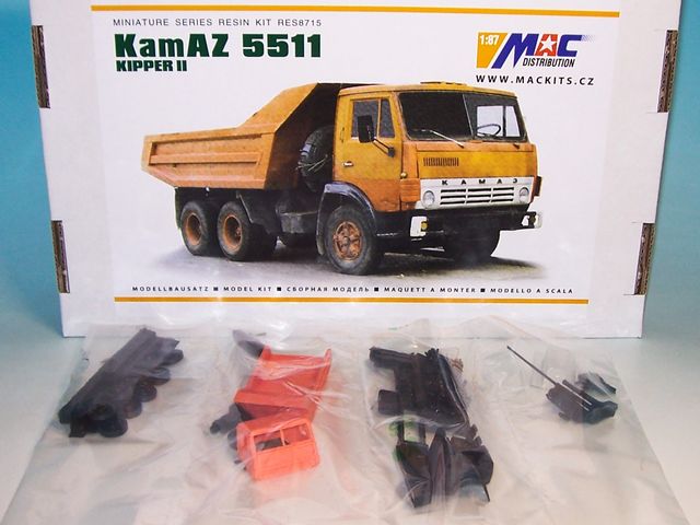 KamAZ-5511  kurzes FH  3a. Muldenkipper 2 (Bausatz) (MAC RES8715)
