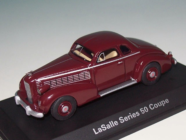 LaSalle Series 50 (BJ 1937) Coupe, dunkelrot (BOS BOS87336)